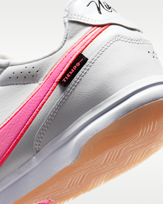 NIKE公式】ナイキ ティエンポ ストリートガト PRM インドアコート